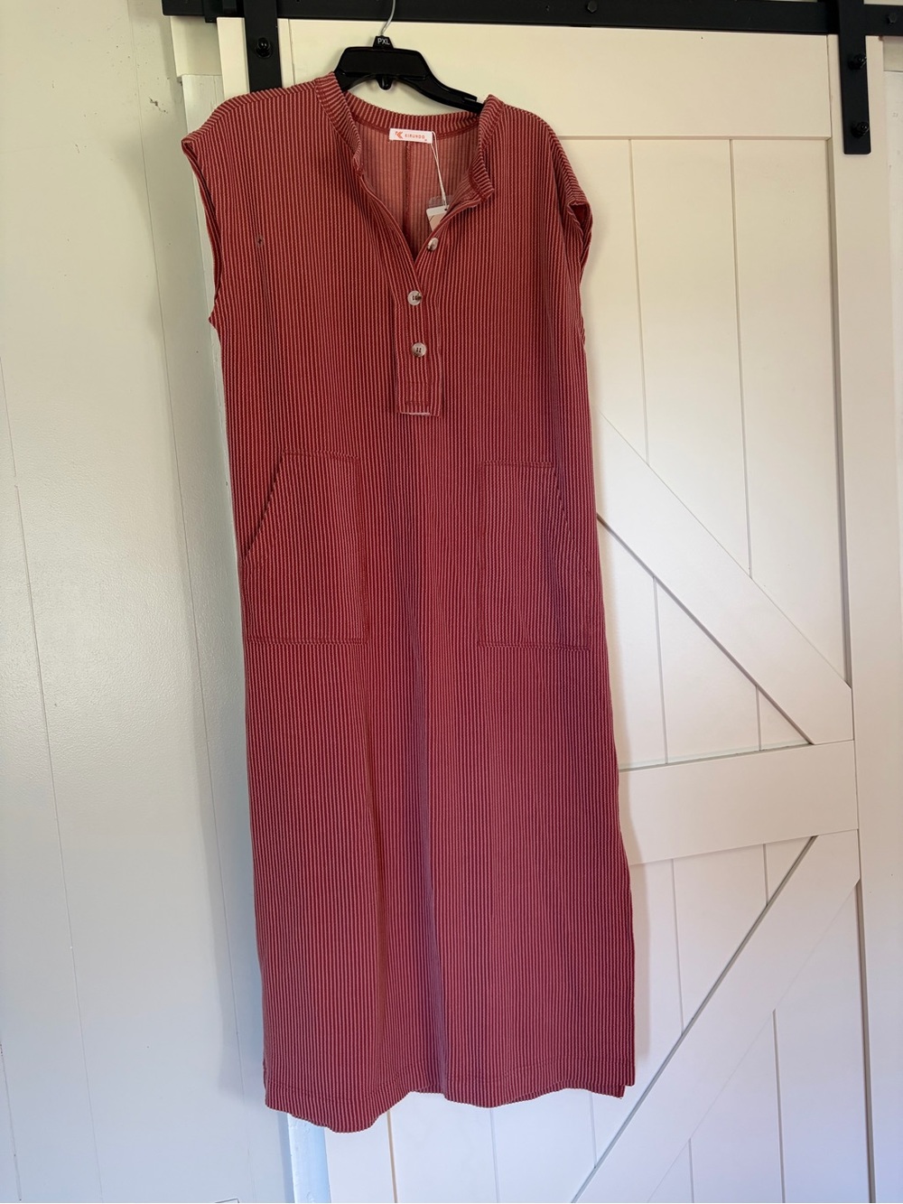 Sleeveless Midi Ribbed Button-Neck Dress in Rust